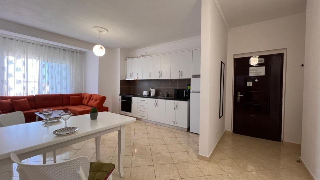 Danny Apartment Дуррес Экстерьер фото
